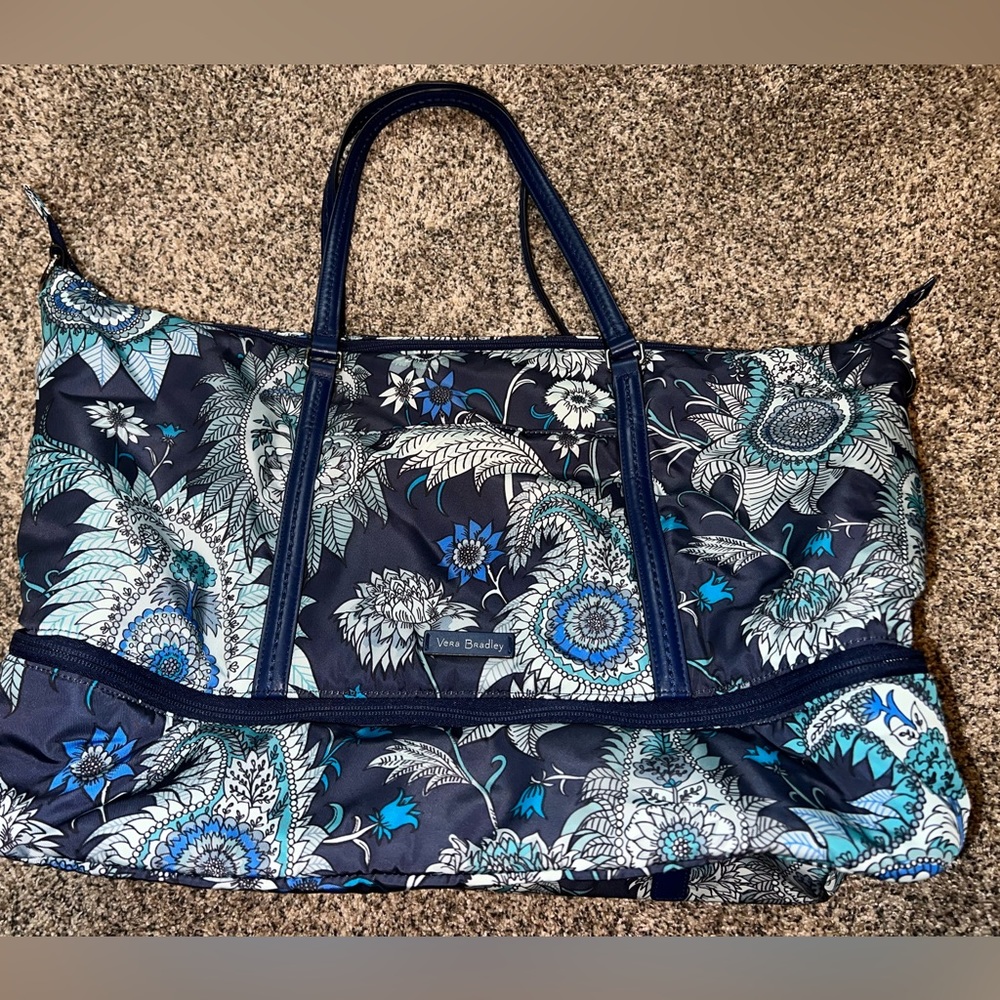 Vera Bradley Cornflower Blossoms Midtown Travel Bag